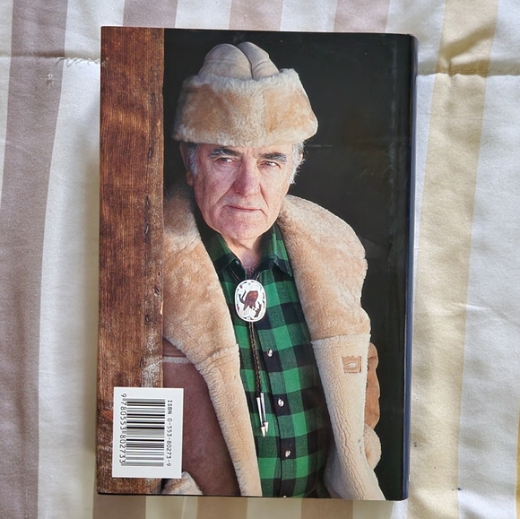 Louis L'Amour Book Trio - Picture 13 of 13